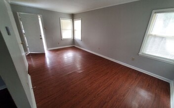 1253 Dogwood Dr in Memphis, TN - Building Photo - Building Photo