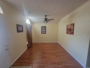 1716 Country Crest Ln in Mansfield, TX - Building Photo - Building Photo