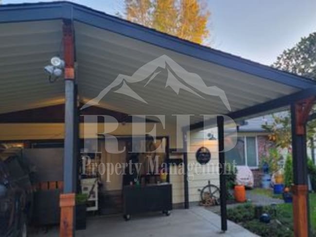 property at 1327 Worrall Dr