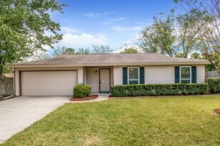 11544 Oak Park Dr in Jacksonville, FL - Building Photo
