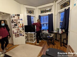 204 Hemenway St in Boston, MA - Building Photo - Building Photo