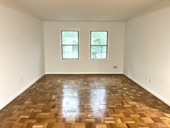 6701 W Wakefield Dr in Alexandria, VA - Building Photo - Building Photo