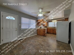 700 Harpole St in Jacksonville, AR - Building Photo - Building Photo