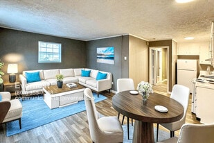 2580 Alcott Rd in Richmond, VA - Building Photo