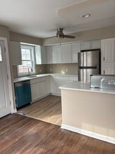 8 Lynch Farm Dr in Newark, DE - Building Photo - Building Photo