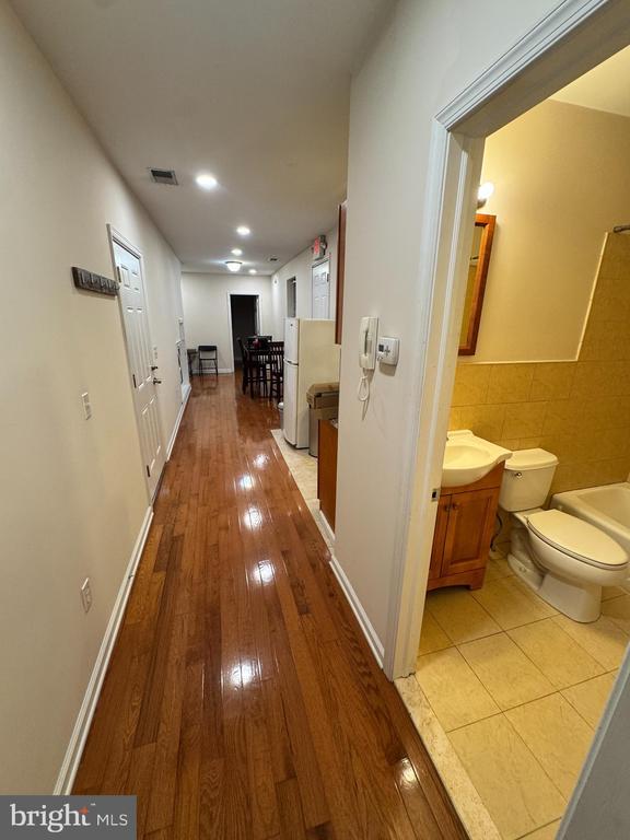 property at 827 Reed St
