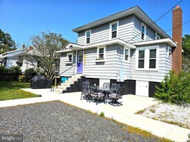 407 Myrtle St in Crisfield, MD - Building Photo