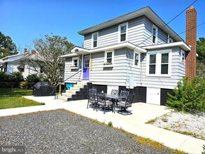 407 Myrtle St in Crisfield, MD - Foto de edificio - Building Photo