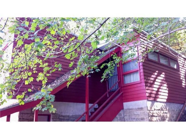 5300 Fifth Ave in Pittsburgh, PA - Building Photo - Building Photo