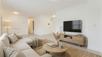 1930 NW 184th St in Miami Gardens, FL - Building Photo - Building Photo