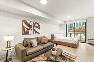 121 NE 5th St, Unit GO FL6-ID1470511P in Miami, FL - Building Photo