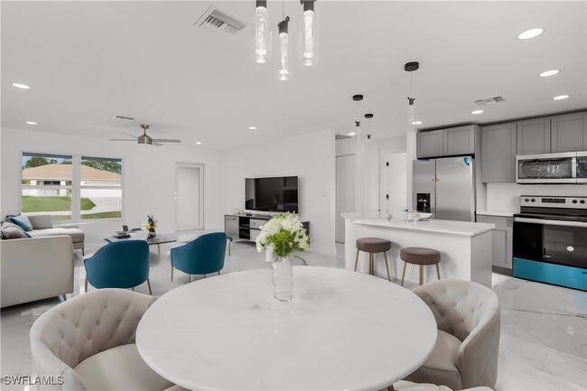 property at 2505 39th St SW