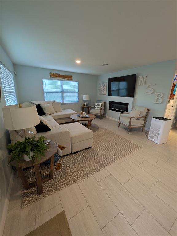 830 E 18th Ave in New Smyrna Beach, FL - Building Photo - Building Photo