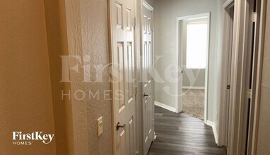 4060 Haflinger Ct in Las Vegas, NV - Building Photo - Building Photo