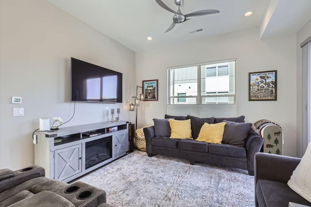 5409 Allison St in Arvada, CO - Building Photo