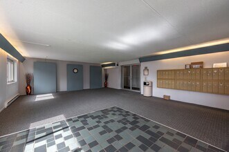 Jefferson Arms Apartments in Hamden, CT - Foto de edificio - Building Photo