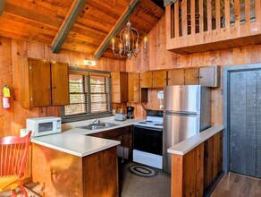 24 Chalet Village Dr in Dillard, GA - Building Photo - Building Photo