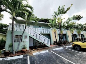 2607 NE 8th Ave in Fort Lauderdale, FL - Building Photo - Building Photo