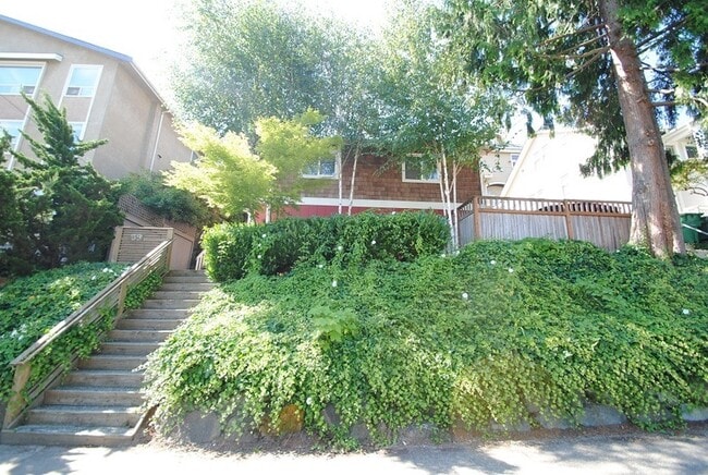 property at 39 Etruria St