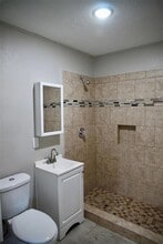 1808 Marlock Ln in Pasadena, TX - Building Photo - Building Photo