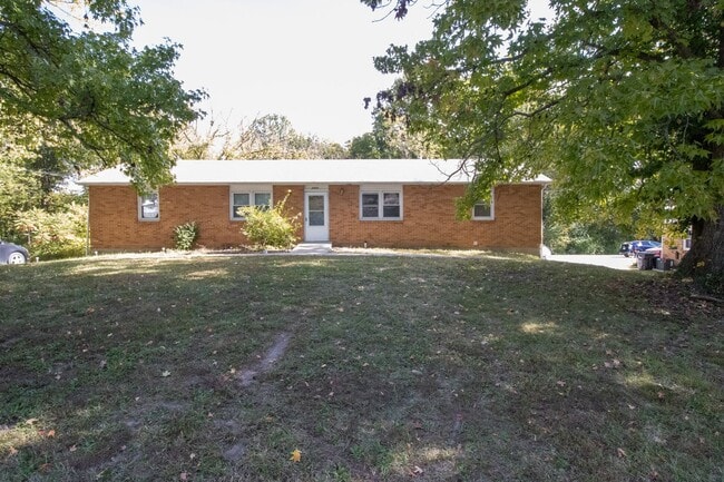 property at 2804 Isherwood Dr