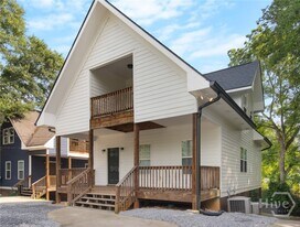 472 First Street in Athens, GA - Building Photo