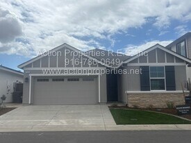 2305 Longmire Lp in Roseville, CA - Building Photo