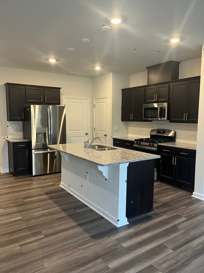 232 Paramount Dr in Smithfield, NC - Building Photo - Building Photo