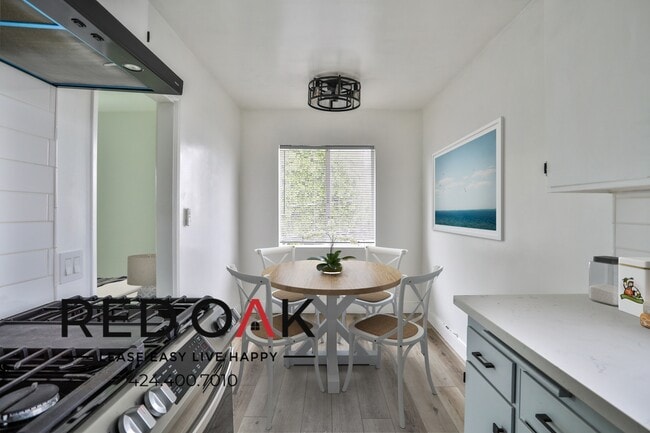 property at 8514 Sherwood Dr