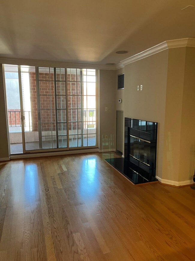 property at 1230 23rd St NW