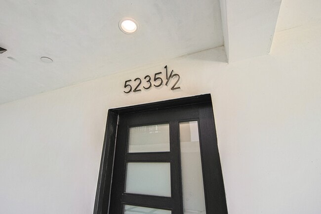 property at 5235 Satsuma Ave