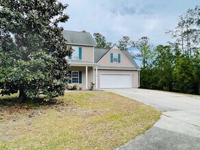 144 Secretariat Dr in Havelock, NC - Building Photo - Building Photo