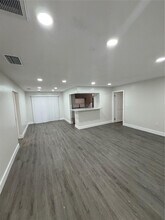 11461 NW 31st Pl in Sunrise, FL - Building Photo - Building Photo