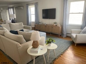 114 N Brunswick Ave in Margate City, NJ - Building Photo - Building Photo