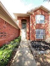 5204 Vista Verde Dr in Arlington, TX - Building Photo - Building Photo