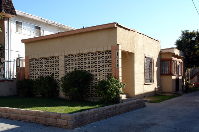 1014 S Myrtle Ave in Inglewood, CA - Building Photo - Building Photo