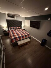 39 Foxon Rd, Unit Spacious 1 Bedroom APT in East Haven, CT - Foto de edificio - Building Photo