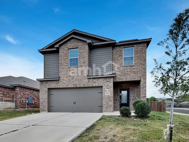 property at 1102 Treeta Trail