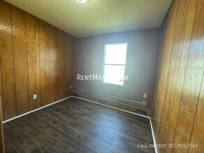 8 Goodwin Lp in Dover Foxcroft, ME - Building Photo - Building Photo