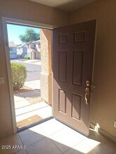 7500 E Deer Valley Rd in Scottsdale, AZ - Building Photo - Building Photo