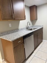 4811 Frontage Rd NW in Cleveland, TN - Building Photo - Building Photo