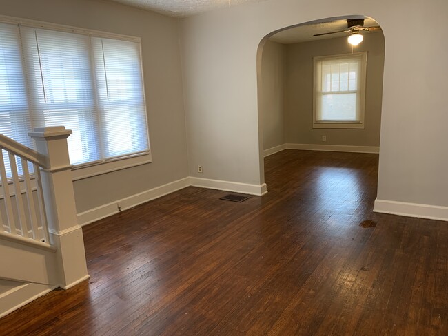 813 N Bancroft St in Indianapolis, IN - Building Photo - Building Photo