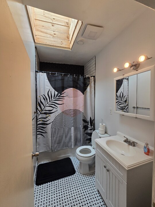 2937 Eastern Ave in Baltimore, MD - Building Photo