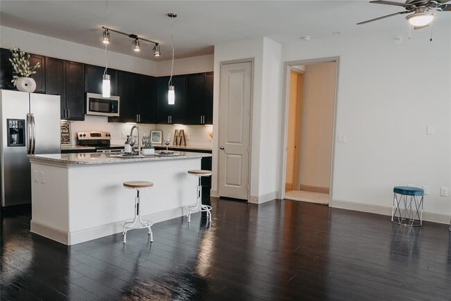 property at 1301 Richmond Ave.