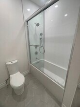 10 Mount Hood Rd, Unit 5 in Boston, MA - Building Photo - Building Photo