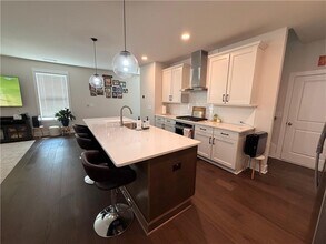 1250 Wintergreen Wy in Cumming, GA - Building Photo - Building Photo