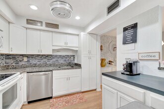3520 S Ocean Blvd in Palm Beach, FL - Building Photo - Building Photo