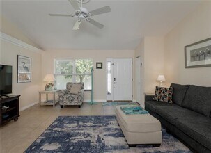 1848 N Washington Ave in Clearwater, FL - Foto de edificio - Building Photo