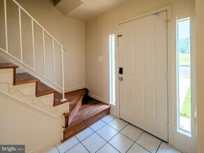 10 Oak Dr in Stafford, VA - Building Photo - Building Photo