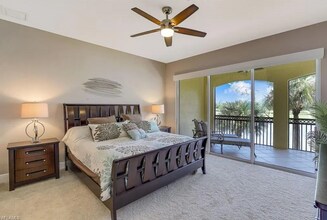 3695 Montreux Ln, Unit #202 in Naples, FL - Foto de edificio - Building Photo